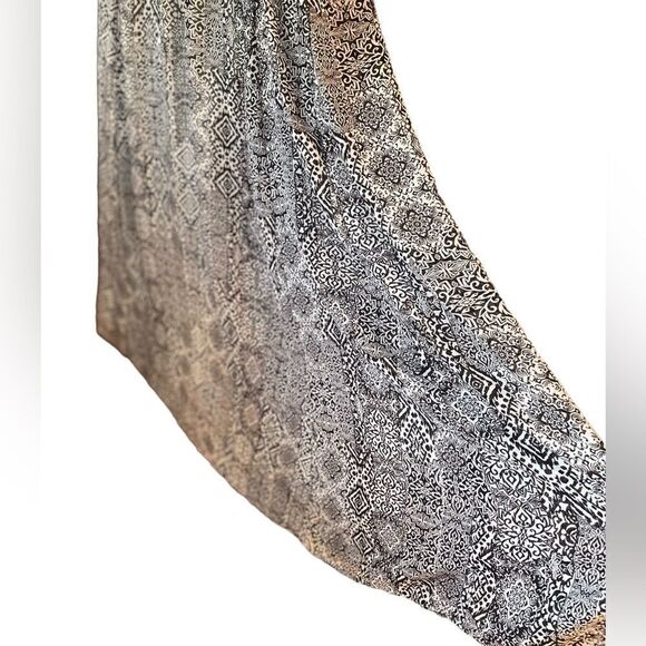 Torrid Sz 1X Black White Skinny Straps Back Tie Flowy Lined Maxi Summer Dress - Picture 7 of 12